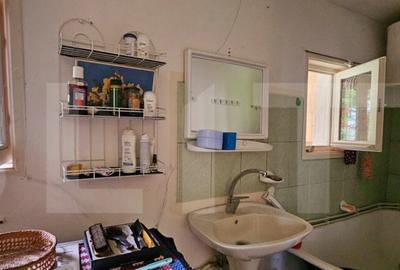 Casa tradi?ionala din lemn, cu teren de 600 mp. - Bodoc - 13