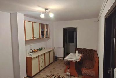 Vand apartament 2 camere langa Biserica Armeneasca - 1