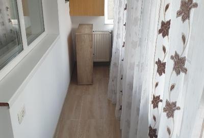 Închiriez apartament 2 camere - 6