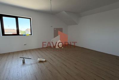 Duplex cu 4 camere cu Canalizare în Moșnița Veche - 12