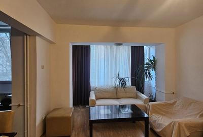 Apartament cu 3 camere decomandat, mobilat în Obor - 8