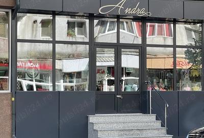 Spațiu comercial, de 86 mp, în Central - 4