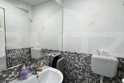 Hala pe parter cu birouri, 676 mp, acces tir, parcare, Bari - 10