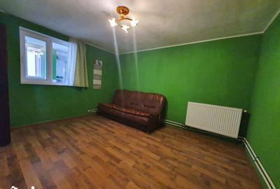 Casă cu 6 camere cu Teren 198 Mp în Berceni - 18