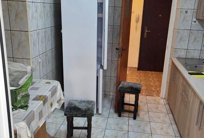 Apartament cu 2 camere decomandat, mobilat în Ghencea - 6
