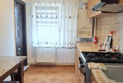 2 camere decomandat , zona Pizza Marina - 4