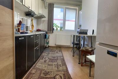 Proprietar vand urgent-Coresi-ap 2 camere-58mp-curte-parcare-boxa-2012 - 4
