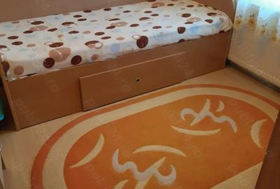 Garsonieră decomandată în Central - 1