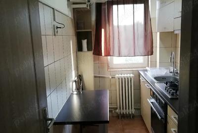 Apartament cu 3 camere decomandat în Vest - 1
