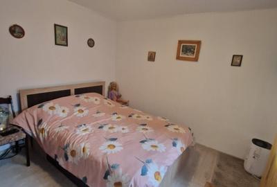 Km 4 - Casa 3 camere mobilata-utilata ,centrala gaze , termen lung -600euro - 11