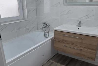 Casă cu Teren 310 Mp în Central - 2