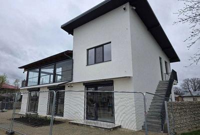 Spațiu comercial, de 314 mp, în Tăriceni - 2