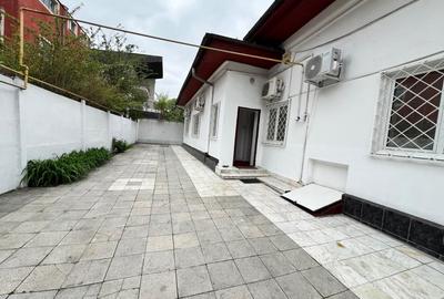 Casă individuală cu 5 camere cu Canalizare în P-ța Muncii - 1