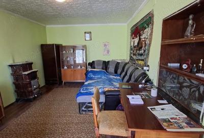 Casă cu 3 camere cu Teren 836 Mp în Giarmata - 2