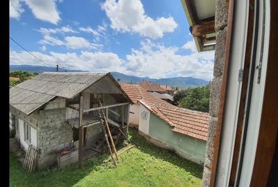 Casă cu 6 camere în Ostrov - 7