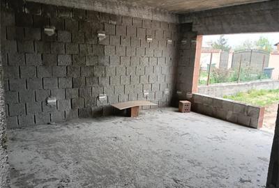 Casă cu 3 camere cu Teren 365 Mp în Mihăilești - 7