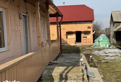 Casă cu 3 camere cu Teren 80 Mp în Cornu Luncii - 2