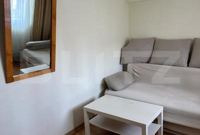 Apartament cu 2 camere decomandat, mobilat în Central