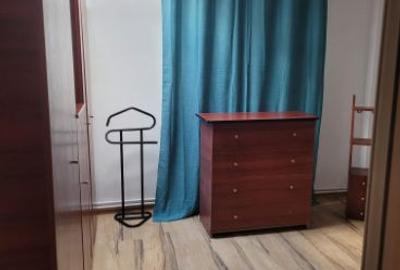 Apartament cu 3 camere semidecomandat în Mihai Bravu
