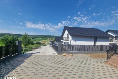 Casă cu 4 camere cu Teren 400 Mp în Central - 3