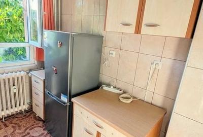 Apartament decomandat în Titan