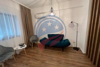 Apartament cu 3 camere semidecomandat, mobilat în Calea Severinului