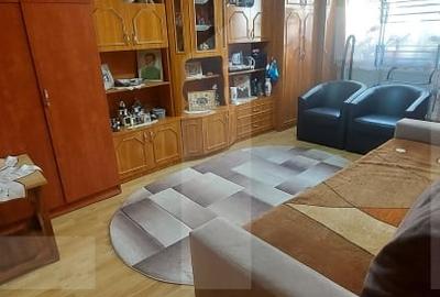 Apartament cu 2 camere semidecomandat, mobilat în Ozun