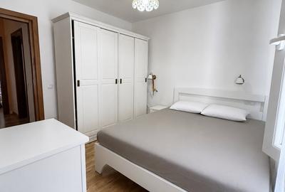Apartament cu 3 camere semidecomandat, mobilat în Florești - 4