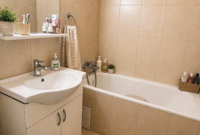 Apartament cu 2 camere decomandat, mobilat în Circumvalațiunii