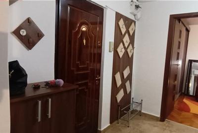 Apartament cu 2 camere decomandat, mobilat în Lipovei - 6