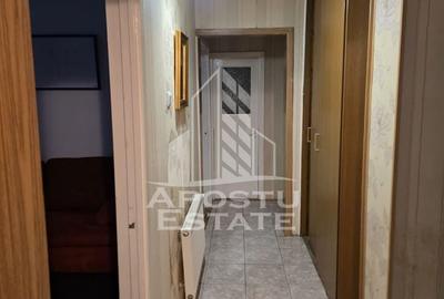 Apartament cu 4 camere decomandat în Dâmbovița - 2
