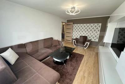 Apartament cu 3 camere decomandat în Rovine - 10