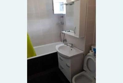 Apartament cu 4 camere decomandat în Morarilor