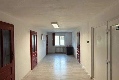 Spațiu comercial, de 120 mp, în Girocului