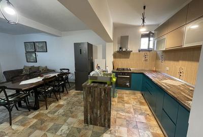Casă cu 4 camere cu Teren 230 Mp în Central - 1