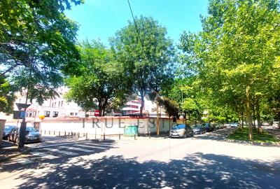 Apartament cu 4 camere decomandat în Primăverii - 3