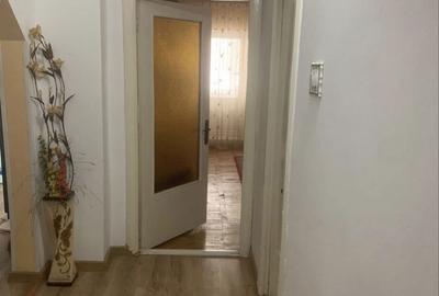 Apartament cu 3 camere decomandat în Central - 5