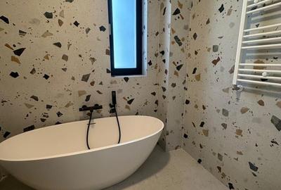 Apartament cu 3 camere în Central - 3