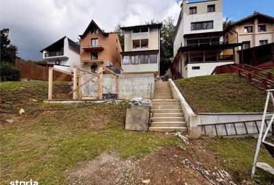 Casă cu 7 camere cu Teren 150 Mp în Central