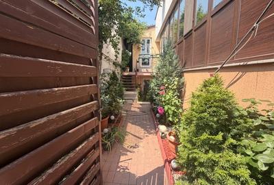 Apartament cu 3 camere decomandat în Bucureștii Noi