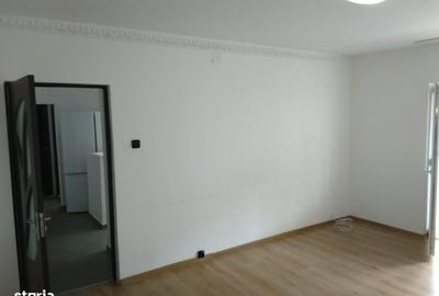 Apartament cu 2 camere decomandat în Unirii