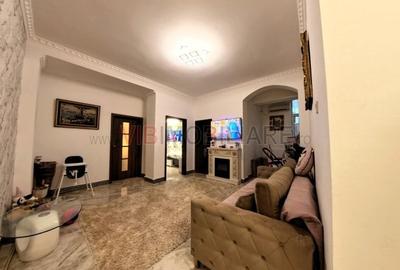 Apartament cu 2 camere decomandat, mobilat în Calea Victoriei