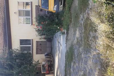 Apartament cu 2 camere decomandat în Traian