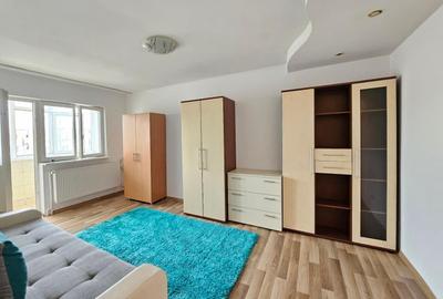 Apartament cu 3 camere decomandat în Nord