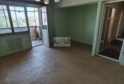 Apartament cu 3 camere decomandat în Nord - 1