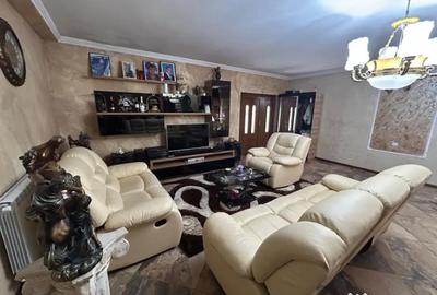 Casă cu 3 camere cu Canalizare în Chercea - 7