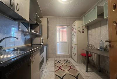 Apartament cu 2 camere decomandat în Podu Roș - 1