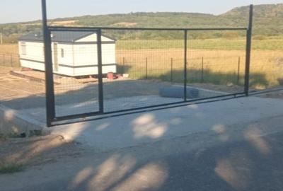 Casă cu 3 camere în Fârdea