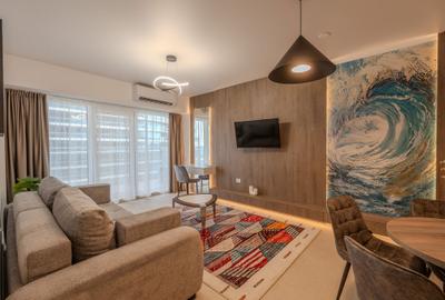 Apartament cu 3 camere decomandat în Mamaia-Sat