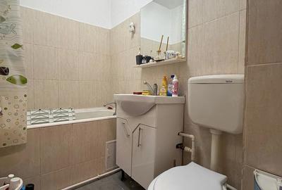 Apartament cu 2 camere semidecomandat în Țiglina 2